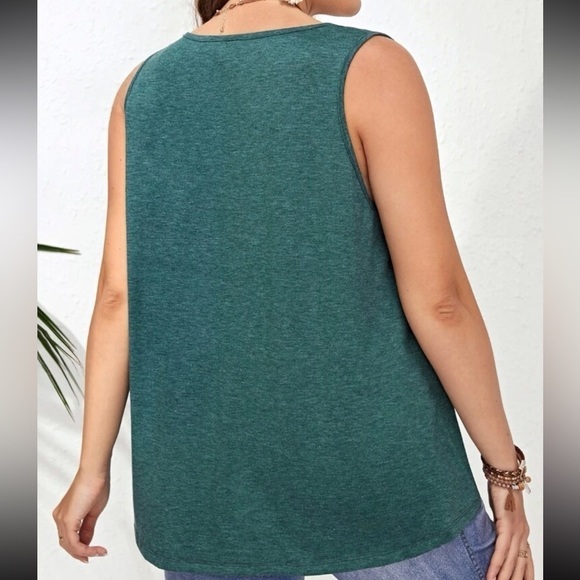 GREEN TWIST FRONT SLEEVELESS BLOUSE TOP - Picture 2 of 6